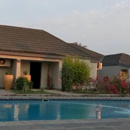 The Residence Villa Chobe Kasane Exteriör bild